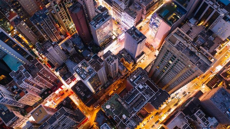 I produttori Cinesi di veicoli fanno la spesa in Europa