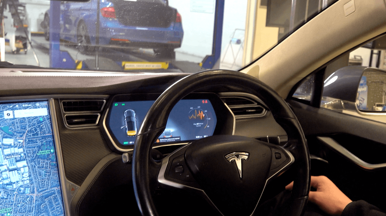 How to replace the pyro fuse in a Tesla Model S | Masters of Motion